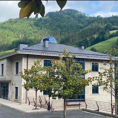 Hotel Asador Arriarte Эйбар Экстерьер фото