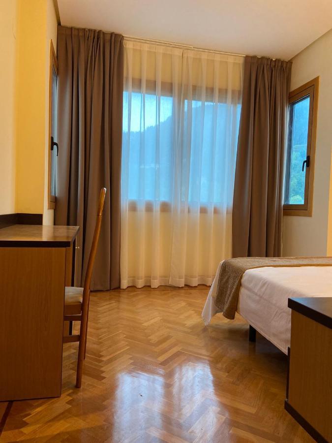 Hotel Asador Arriarte Эйбар Экстерьер фото