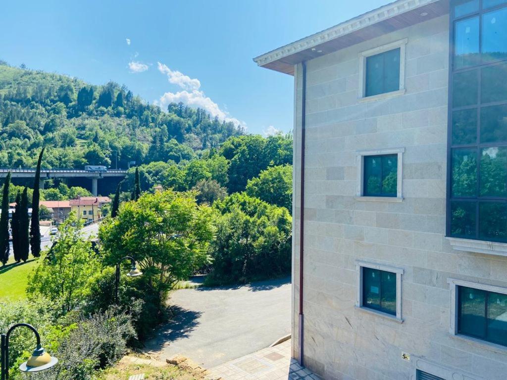 Hotel Asador Arriarte Эйбар Экстерьер фото